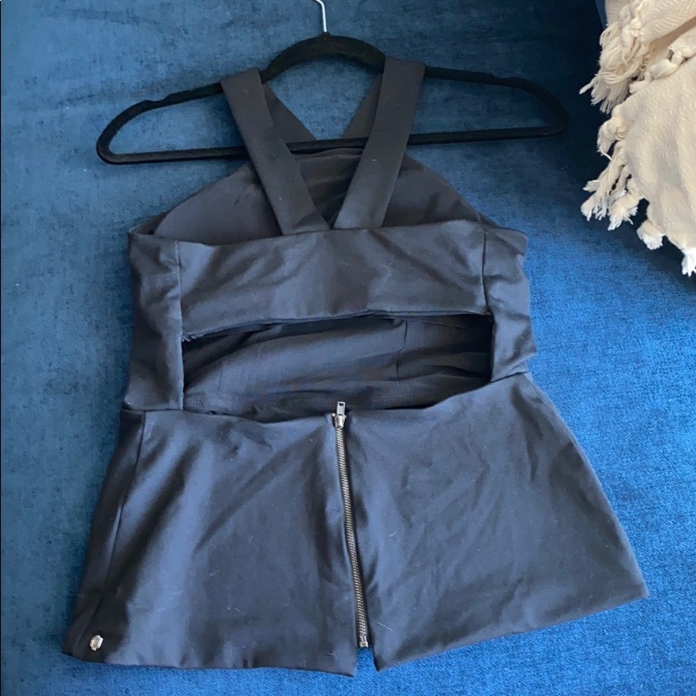 Fabletics workout top - Picture 3 of 3